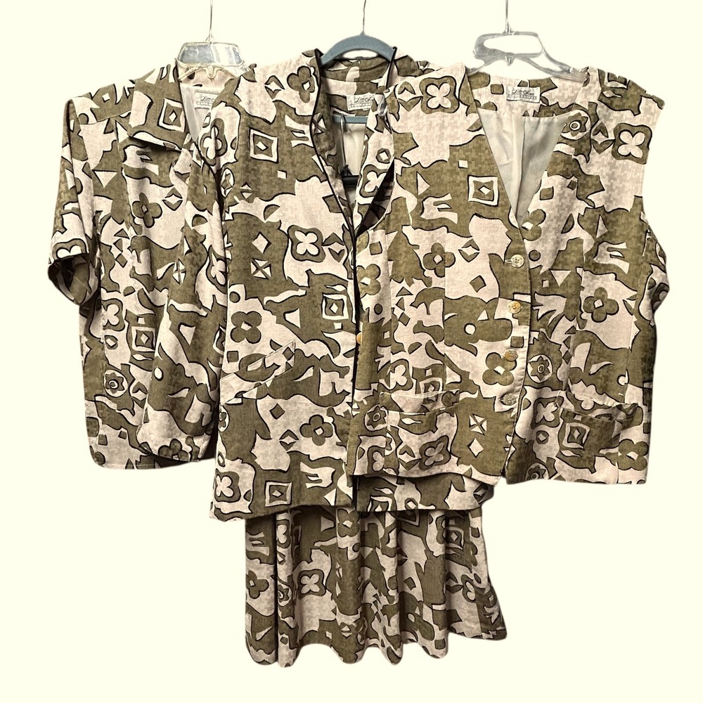 Lilli Ann 4 Pc Outfit Set 16? Blazer Vest Shirt Skirt Vintage Floral Print 1980s